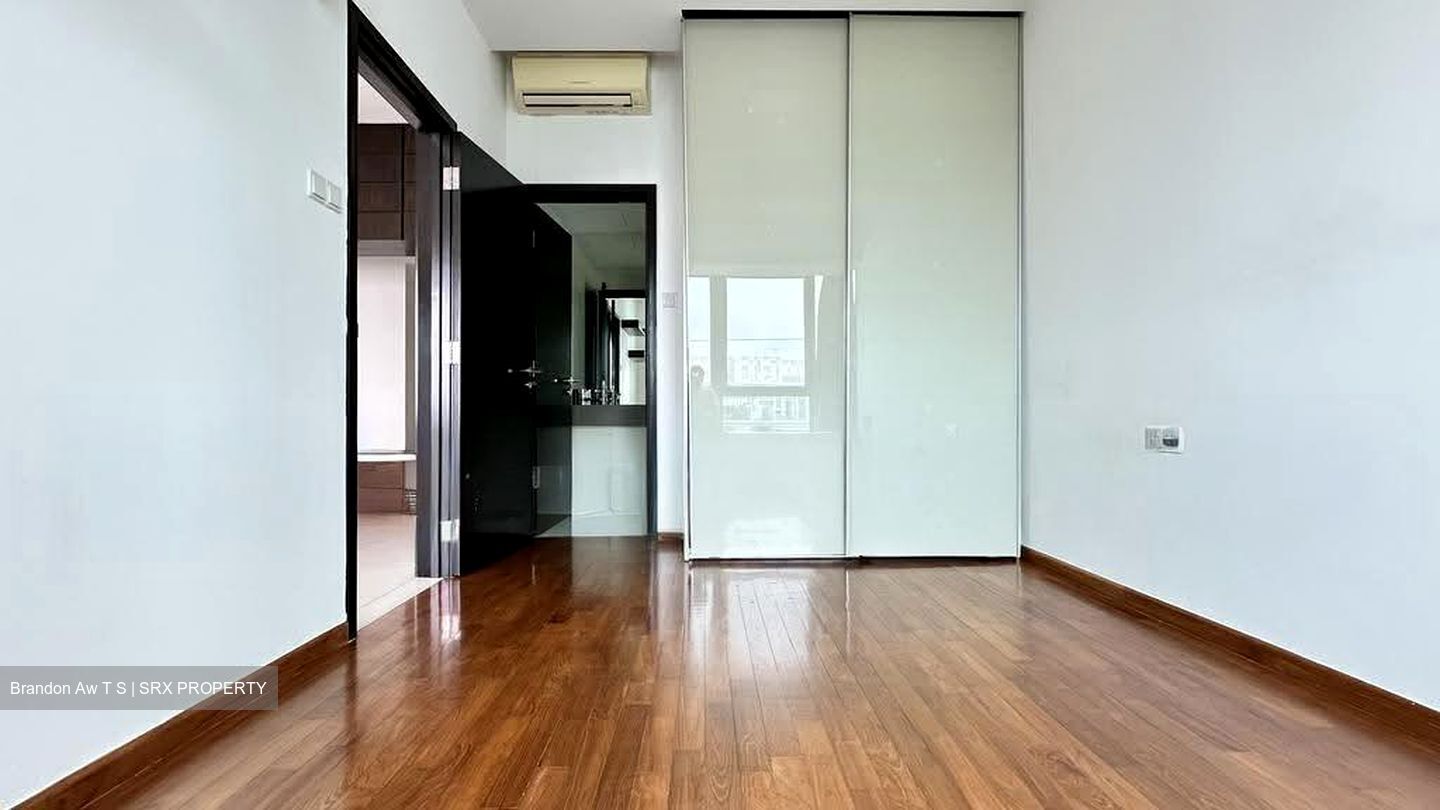 Pavilion 11 (D11), Condominium #631472901